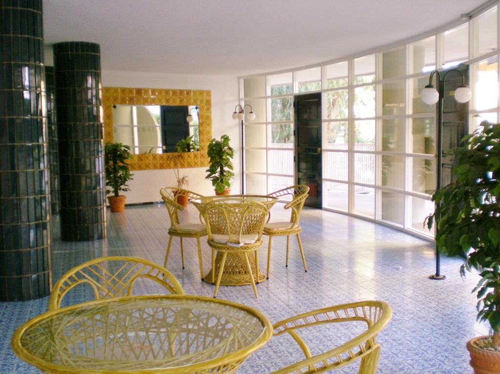 Acapulco Sol Central Lloret Apartment โยเรตเดมาร์ ภายนอก รูปภาพ