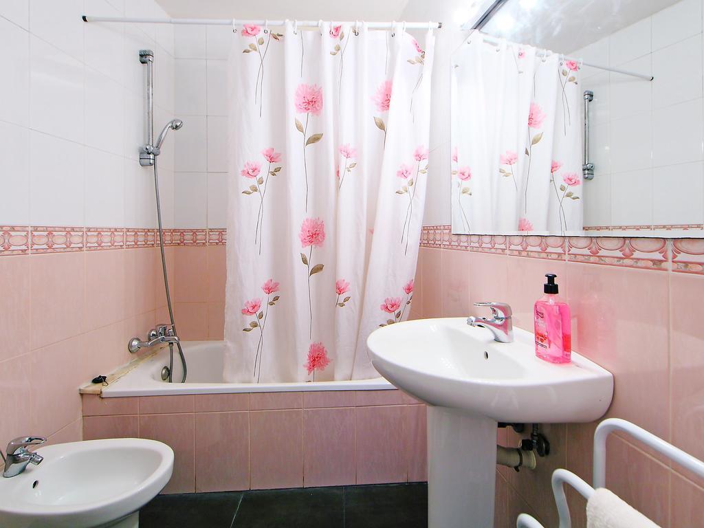 Acapulco Sol Central Lloret Apartment โยเรตเดมาร์ ภายนอก รูปภาพ